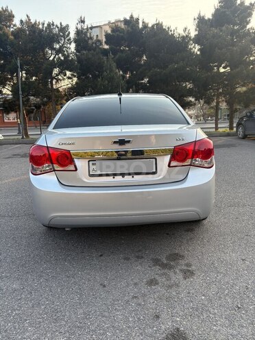 Chevrolet Cruze-6
