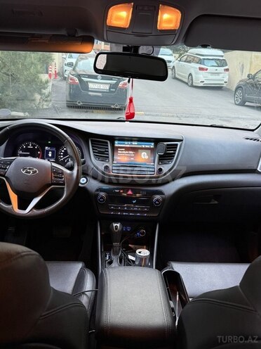 Hyundai Tucson-9