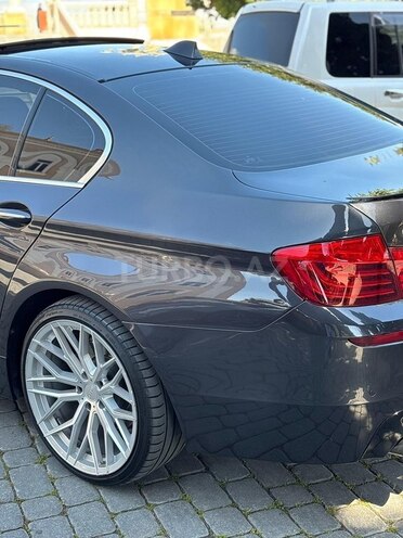BMW 528-7