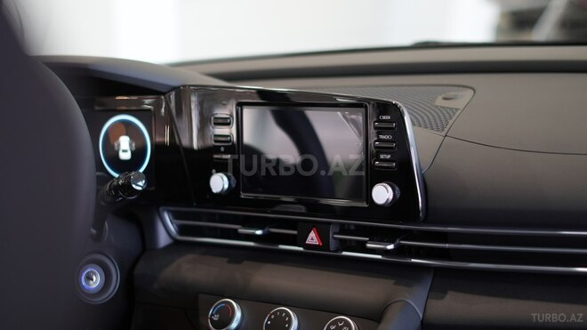 Hyundai Elantra-17