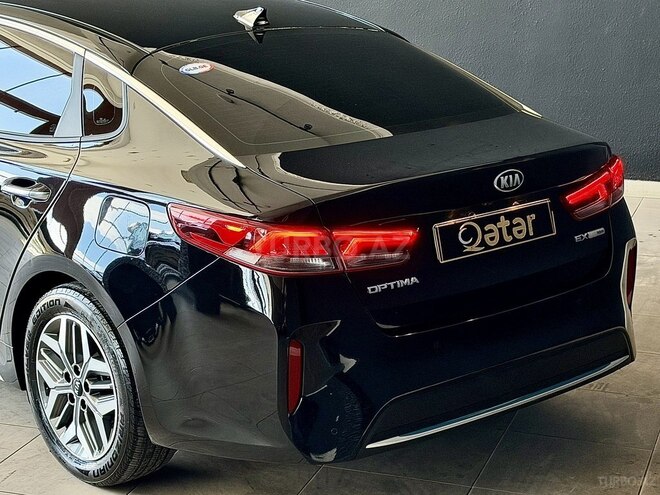 Kia Optima-12