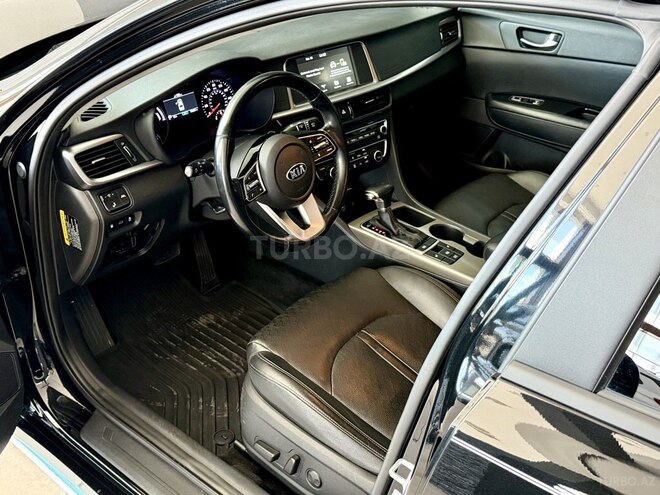 Kia Optima-13