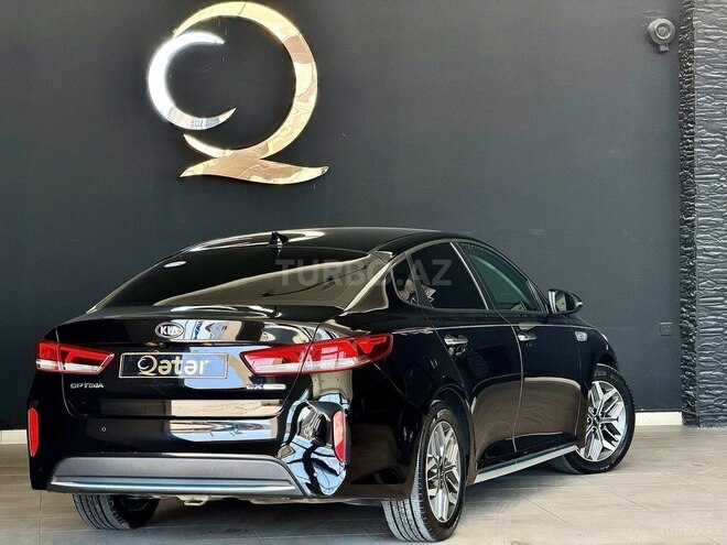 Kia Optima-2