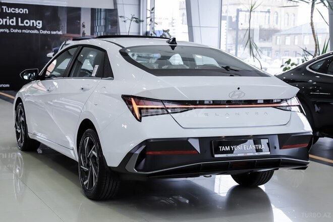 Hyundai Elantra-5