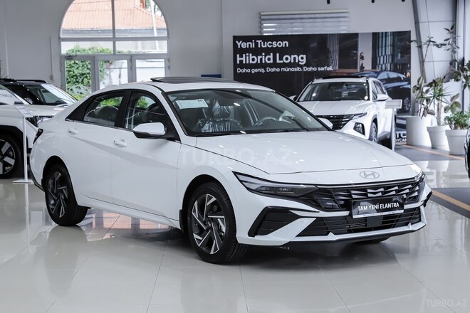 Hyundai Elantra-1