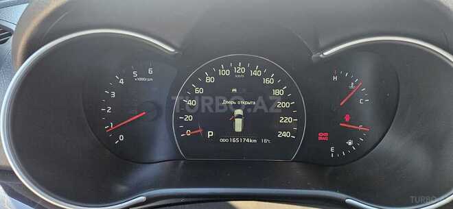 Kia Sorento-15