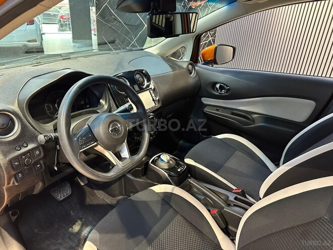 Nissan Note-17