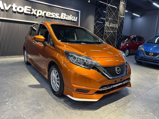 Nissan Note-4