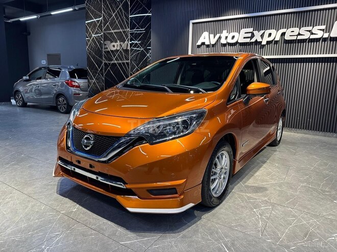 Nissan Note-5