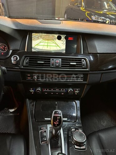 BMW 528-21