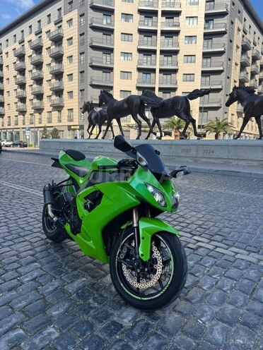 Kawasaki ZX-10RR -2