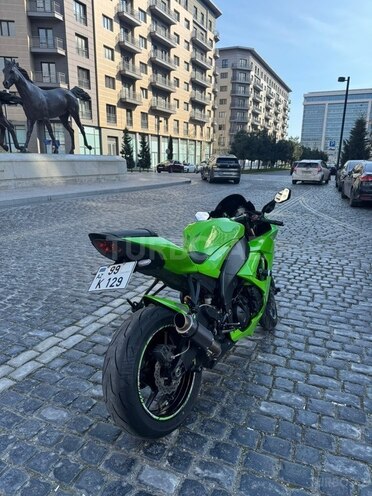 Kawasaki ZX-10RR -5