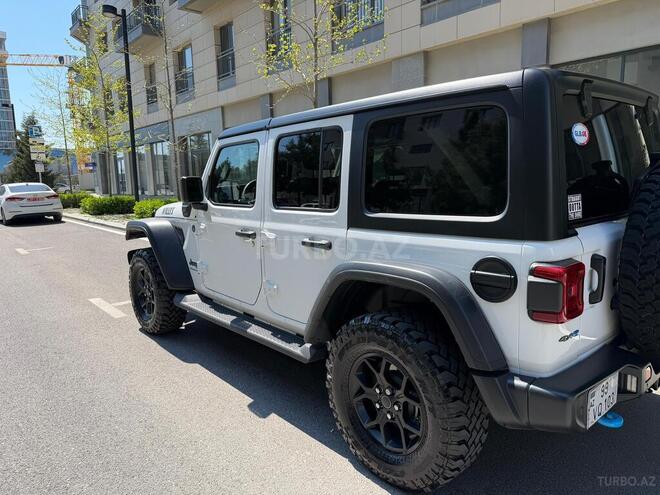 Jeep Wrangler-8