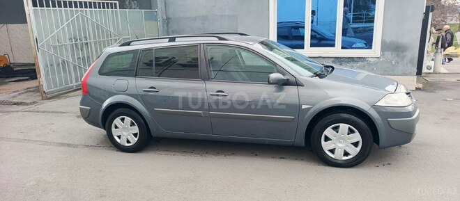 Renault Megane-2