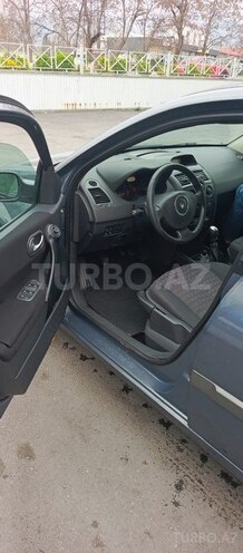 Renault Megane-9