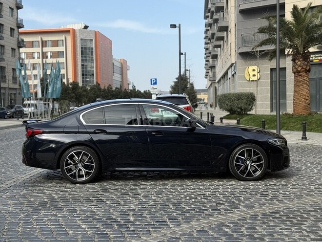 BMW 530e-4
