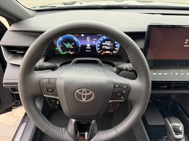 Toyota Camry-14