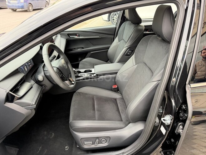 Toyota Camry-10