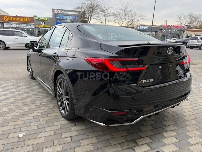 Toyota Camry-6
