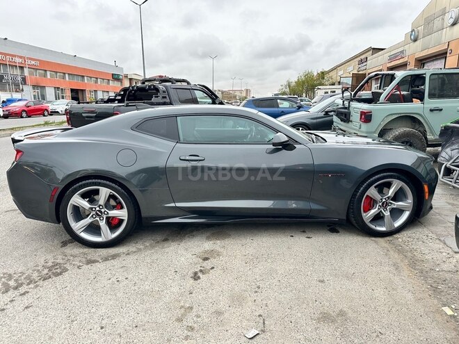 Chevrolet Camaro-4