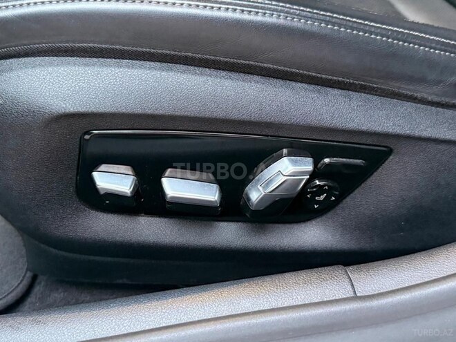 BMW 520d-11