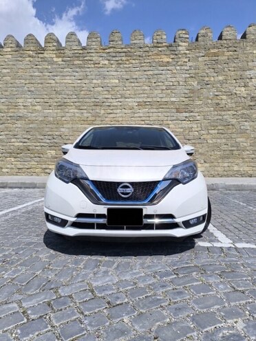 Nissan Note-1