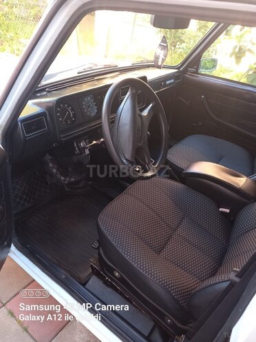 LADA (VAZ) 2104-13