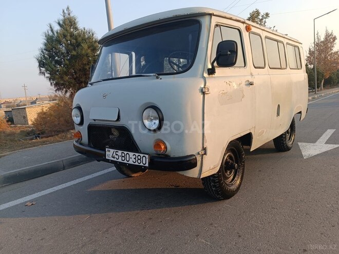 UAZ 2206-2