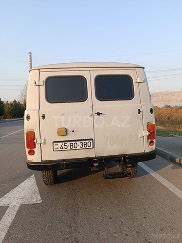 UAZ 2206-3