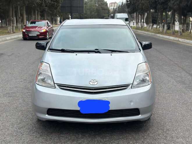 Toyota Prius-2