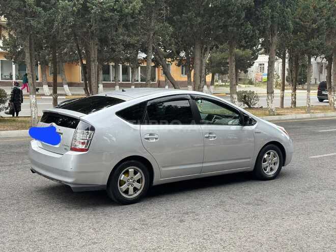 Toyota Prius-9