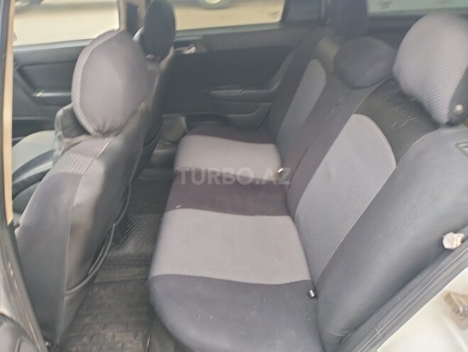 Opel Astra-11