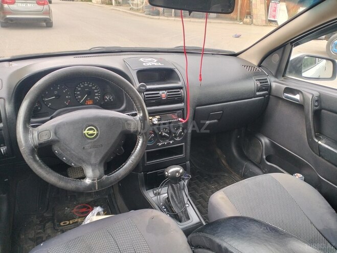 Opel Astra-9