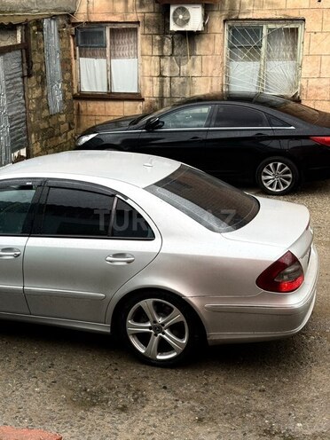 Mercedes E 220 2007, 511,771 km - 2.2 l - Sumqayıt