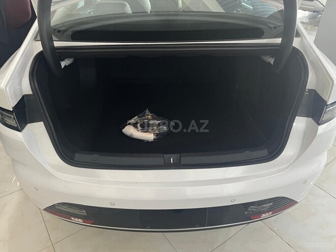 BYD Destroyer 05-21