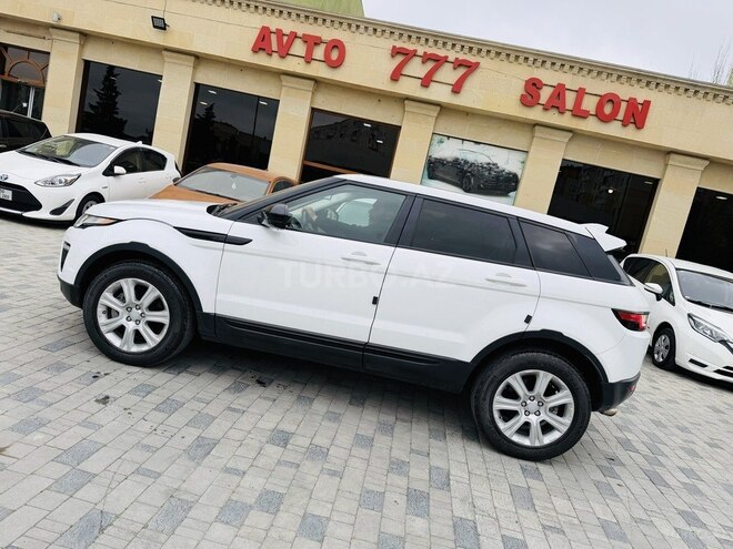 Land Rover RR Evoque-5