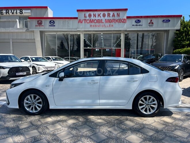 Toyota Corolla-5