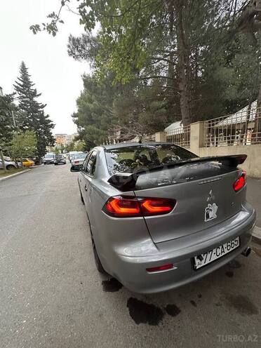 Mitsubishi Lancer-5