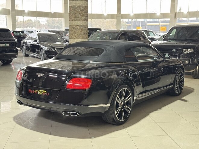 Bentley Continental GTC-14