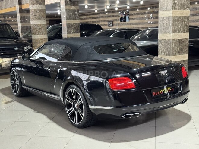 Bentley Continental GTC-16