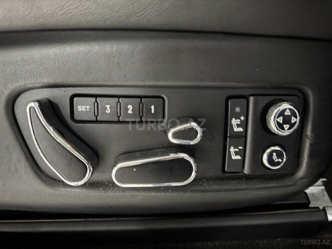 Bentley Continental GTC-29