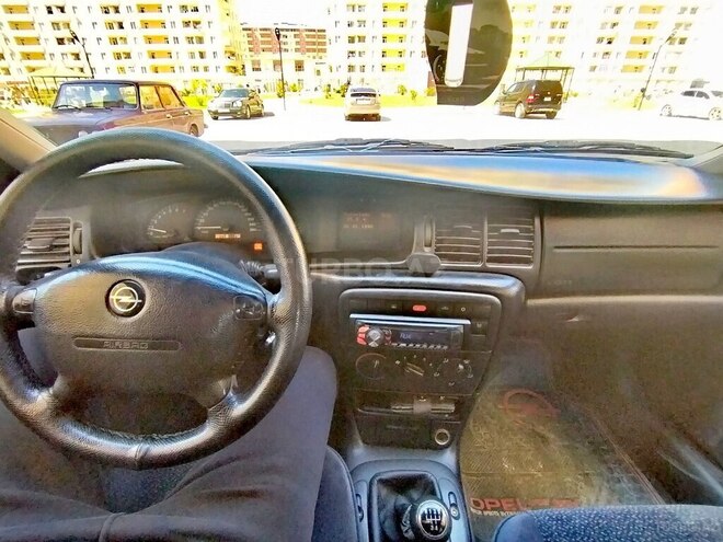 Opel Vectra-7