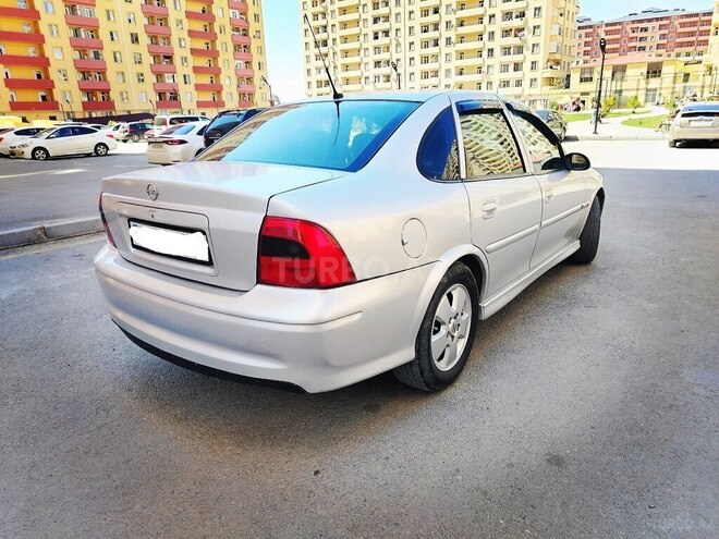 Opel Vectra-5