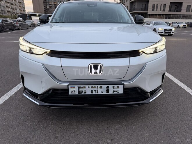 Honda e:NS1-1