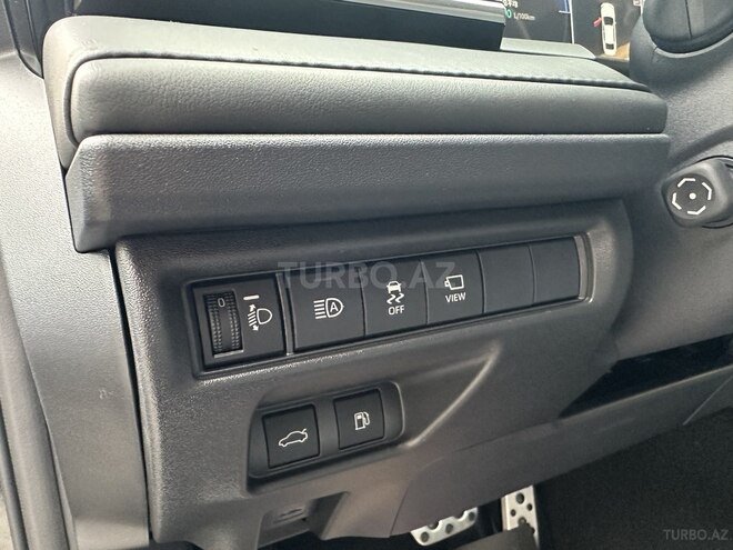 Toyota Camry-7