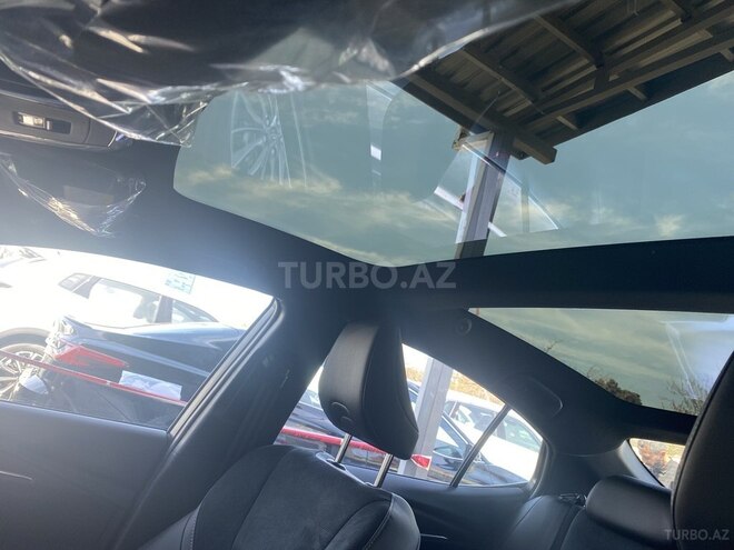 Toyota Camry-5