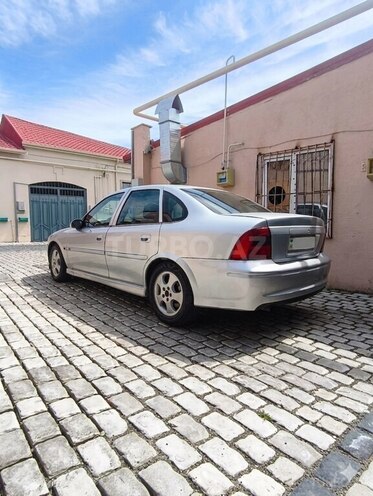Opel Vectra-5