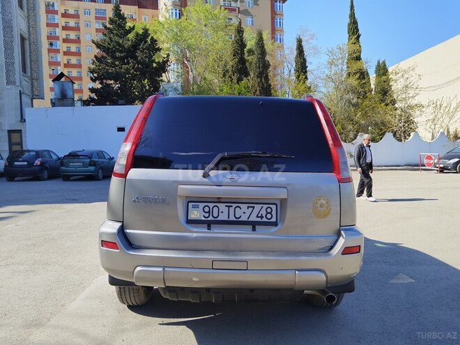 Nissan X-Trail-8