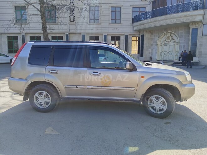 Nissan X-Trail-11
