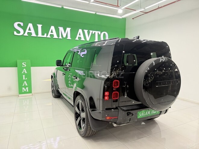 Land Rover Defender-4